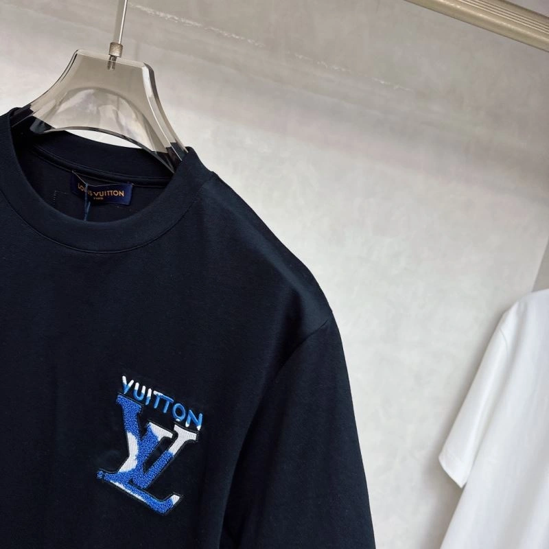 MultiPurpose Louis Vuitton T-Shirts 136256