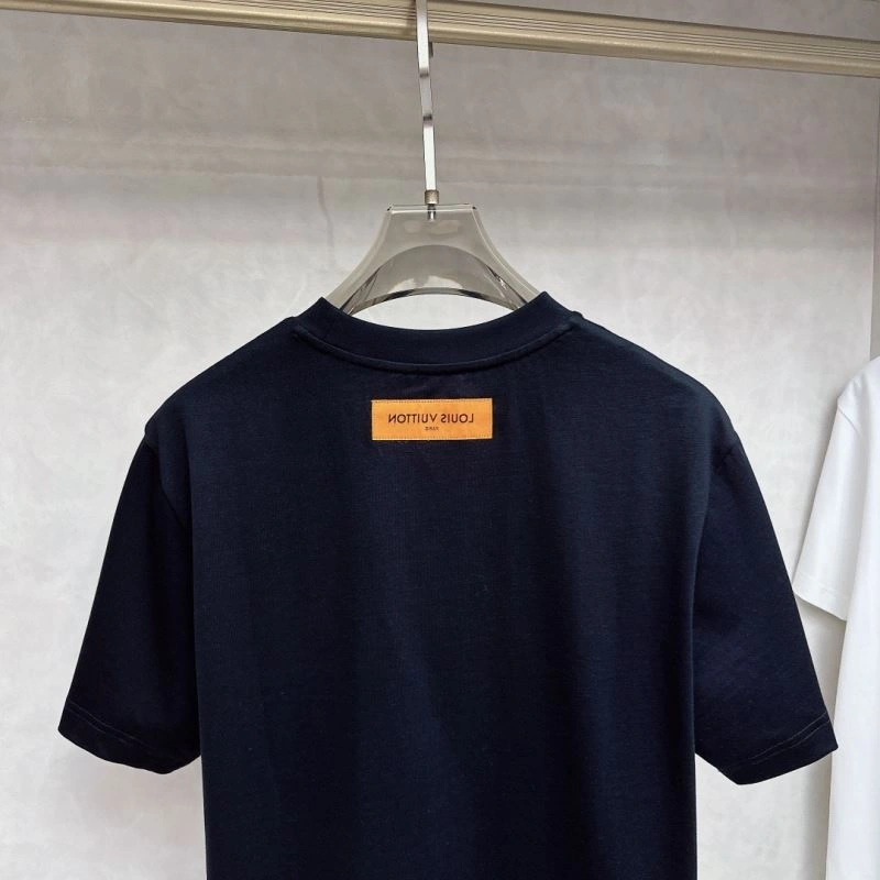 Timeless Louis Vuitton T-Shirts 136248