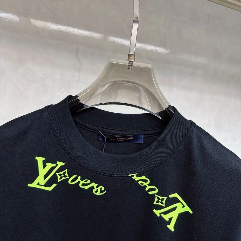 Unique Louis Vuitton T-Shirts 136269
