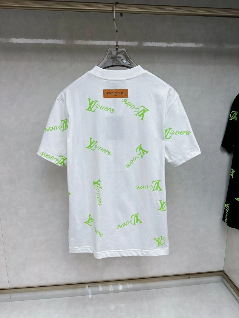 AllSeason Louis Vuitton T-Shirts 136249