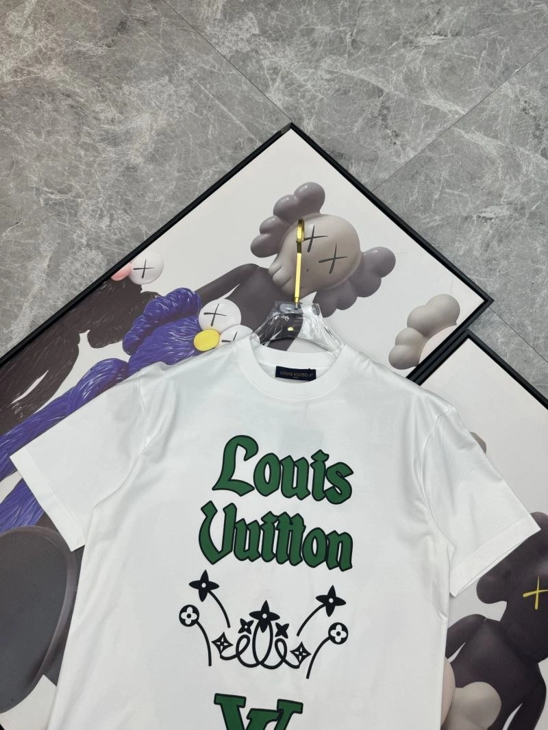 EasyMatch Louis Vuitton T-Shirts 136250