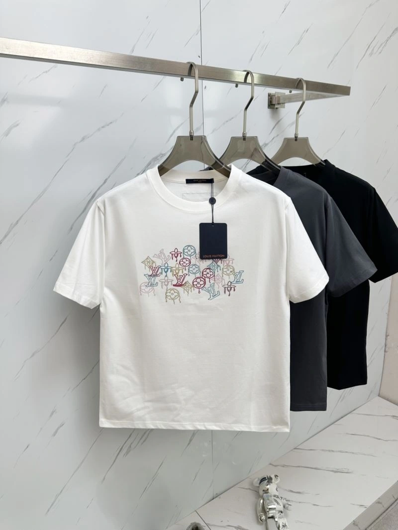 Louis Vuitton T-Shirts ZipUp 136246