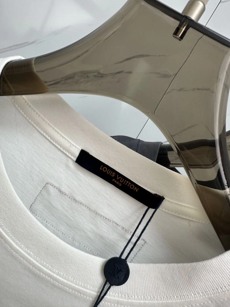 Louis Vuitton T-Shirts ZipUp 136246