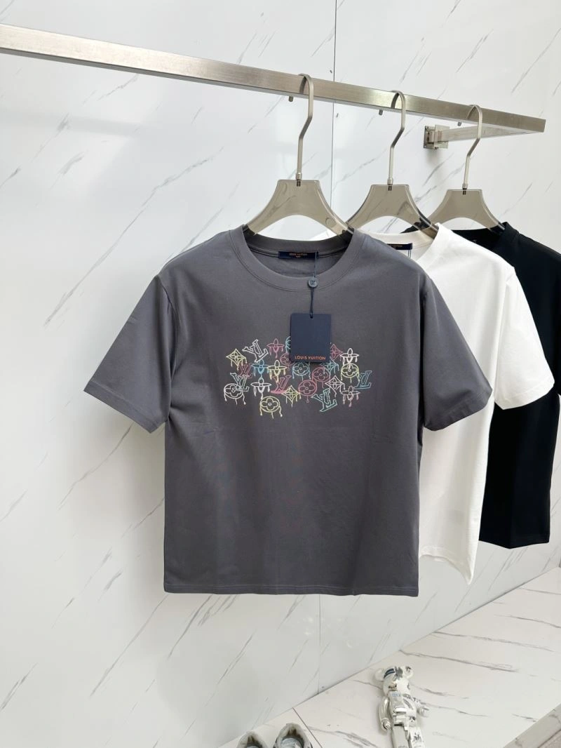 FreshLook Louis Vuitton T-Shirts 136243