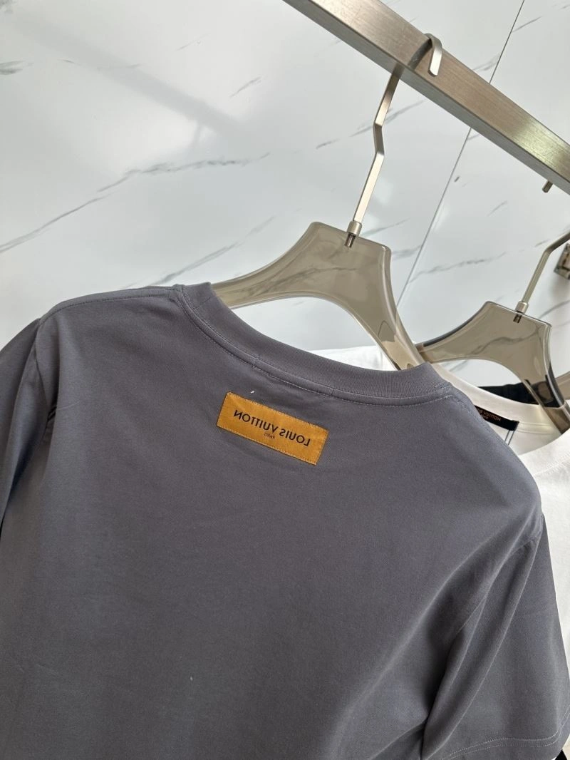 FreshLook Louis Vuitton T-Shirts 136243