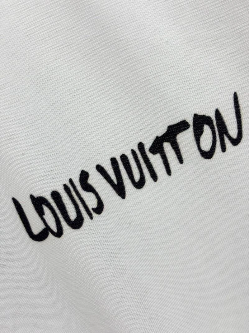 Breathable Louis Vuitton T-Shirts 136216