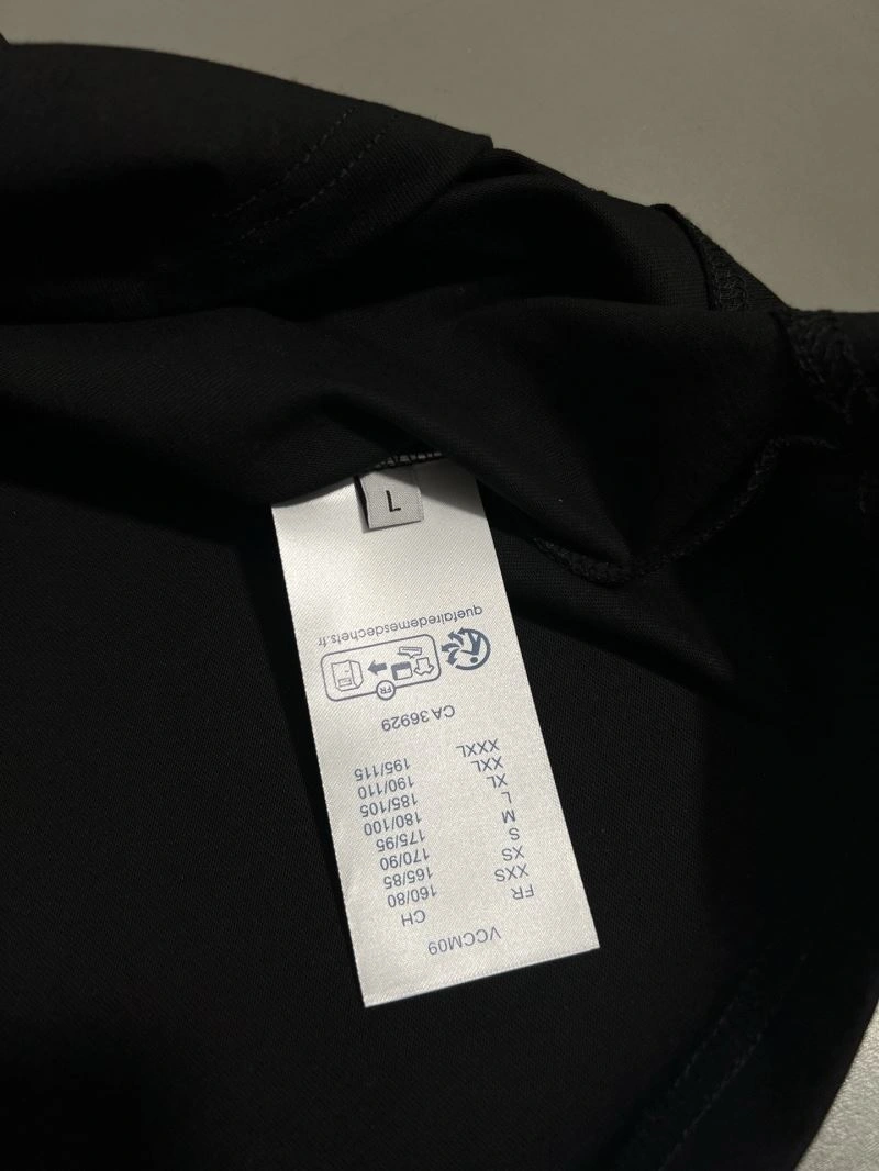 Chic Louis Vuitton T-Shirts 136228