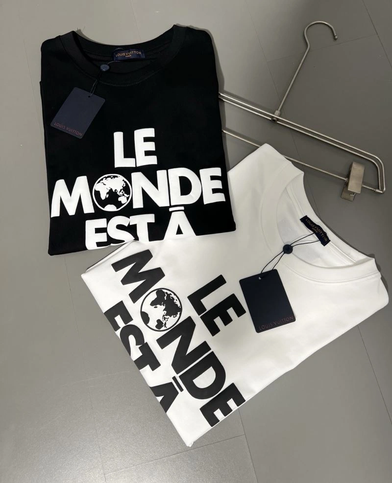 Chic Louis Vuitton T-Shirts 136228