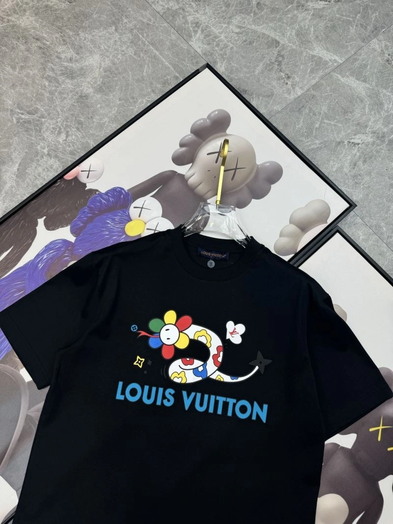 ComfortFit Louis Vuitton T-Shirts 136226