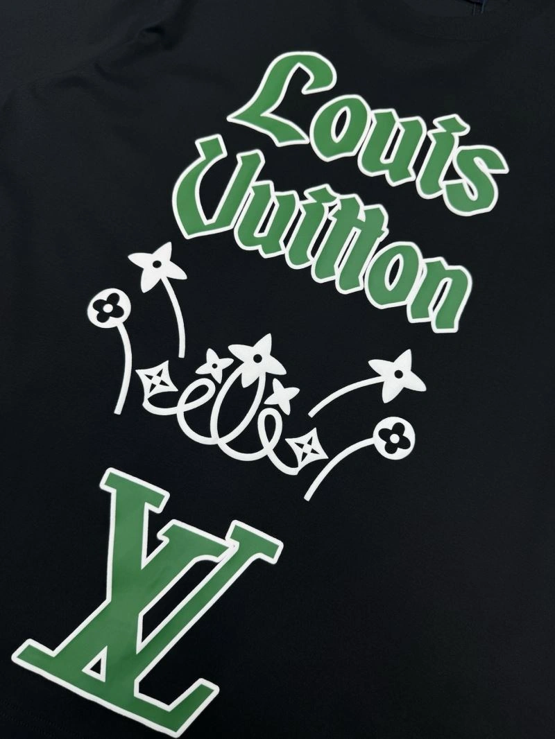 SportInspired Louis Vuitton T-Shirts 136229