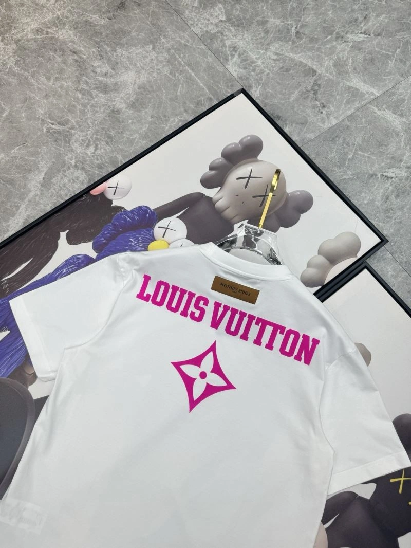 Trendy Louis Vuitton T-Shirts 136235