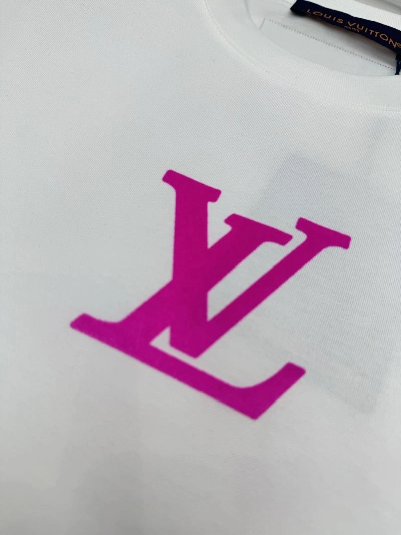 Trendy Louis Vuitton T-Shirts 136235