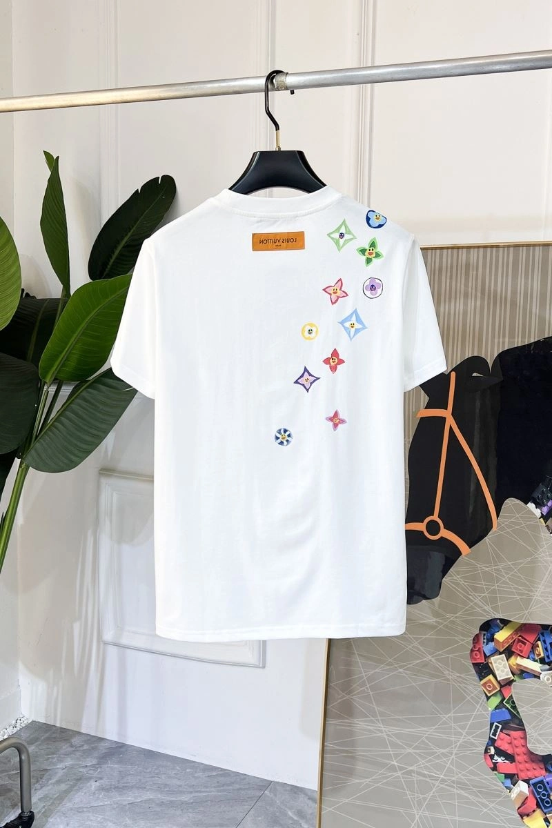 Louis Vuitton T-Shirts Neat 136231