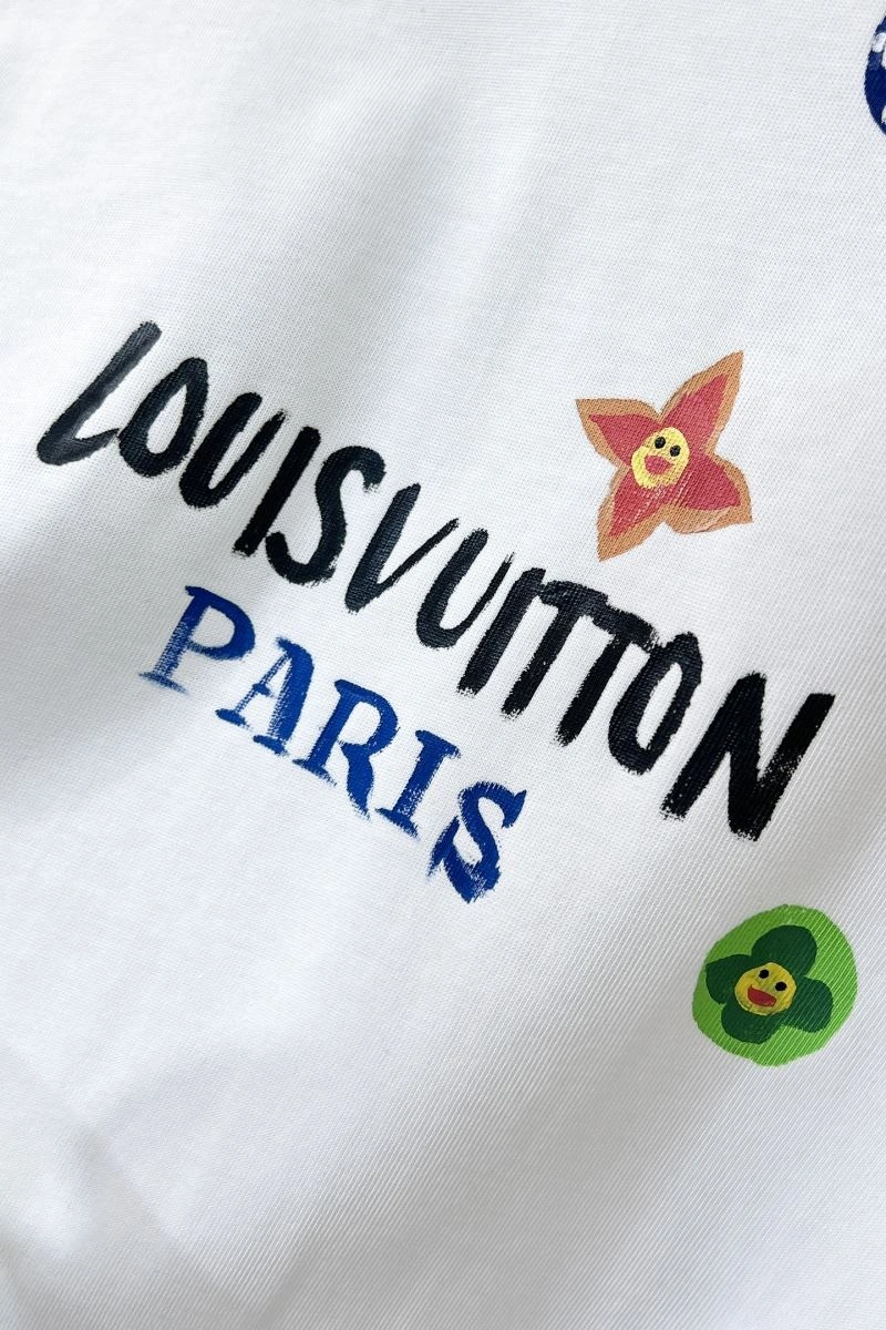 Louis Vuitton T-Shirts Neat 136231