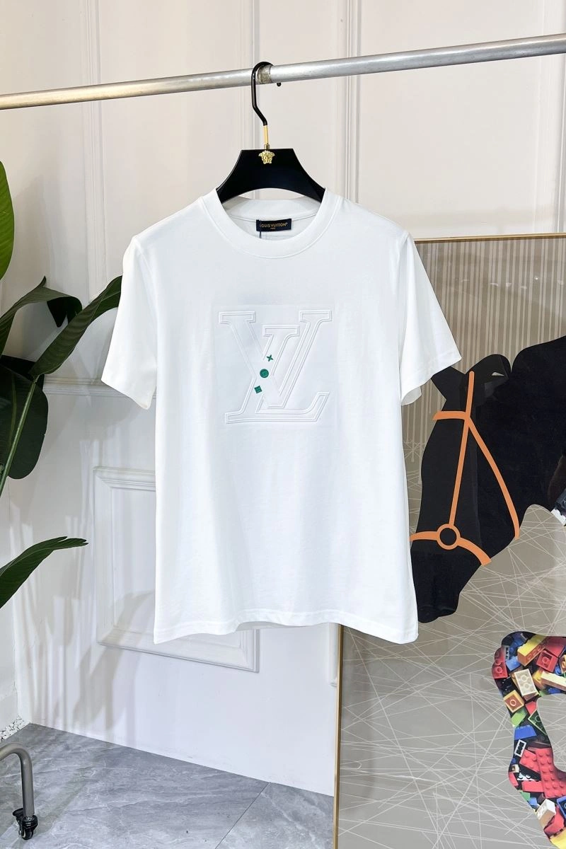 Louis Vuitton T-Shirts EasyCare 136224