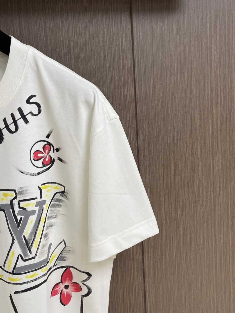 Louis Vuitton T-Shirts Seasonal 136223