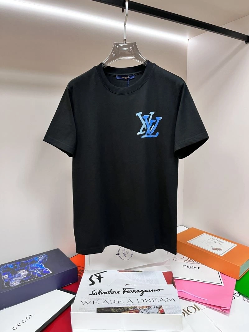 OnTrend Louis Vuitton T-Shirts 136233