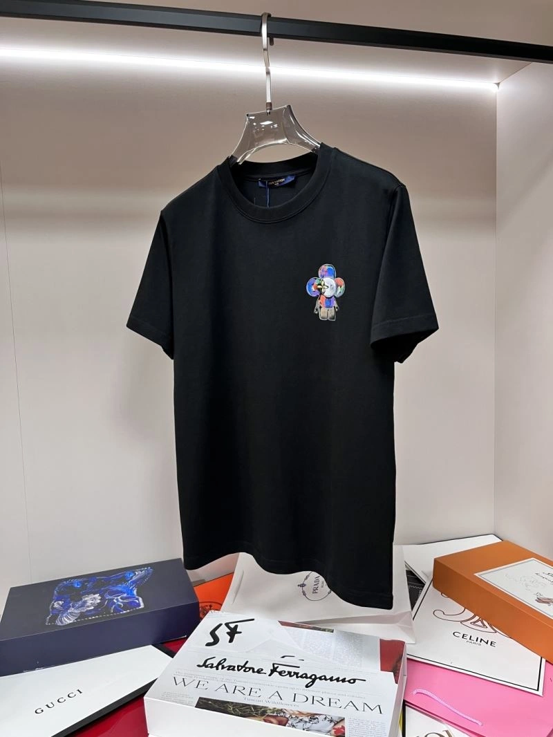 Efficient Louis Vuitton T-Shirts 136236