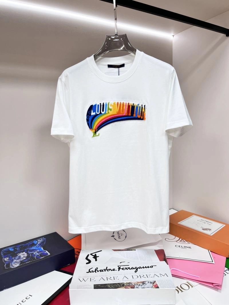 MultiPurpose Louis Vuitton T-Shirts 136218