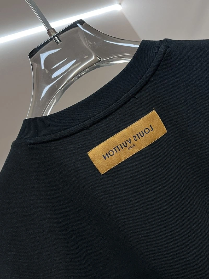 MultiPurpose Louis Vuitton T-Shirts 136218