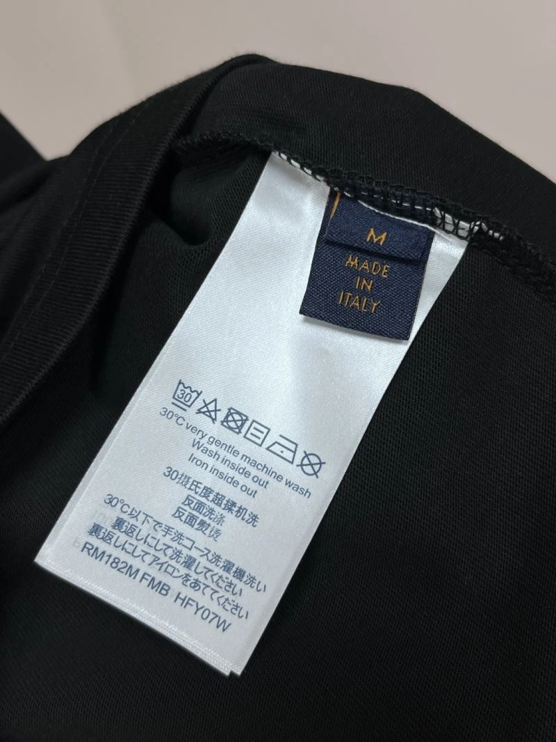 MultiPurpose Louis Vuitton T-Shirts 136218