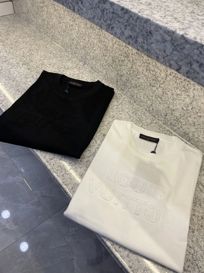 FlexibleFit Louis Vuitton T-Shirts 136211