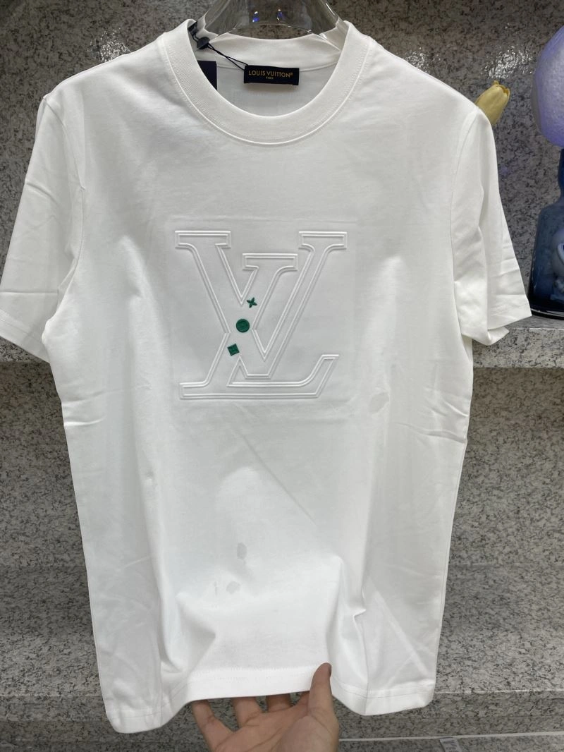 FlexibleFit Louis Vuitton T-Shirts 136211