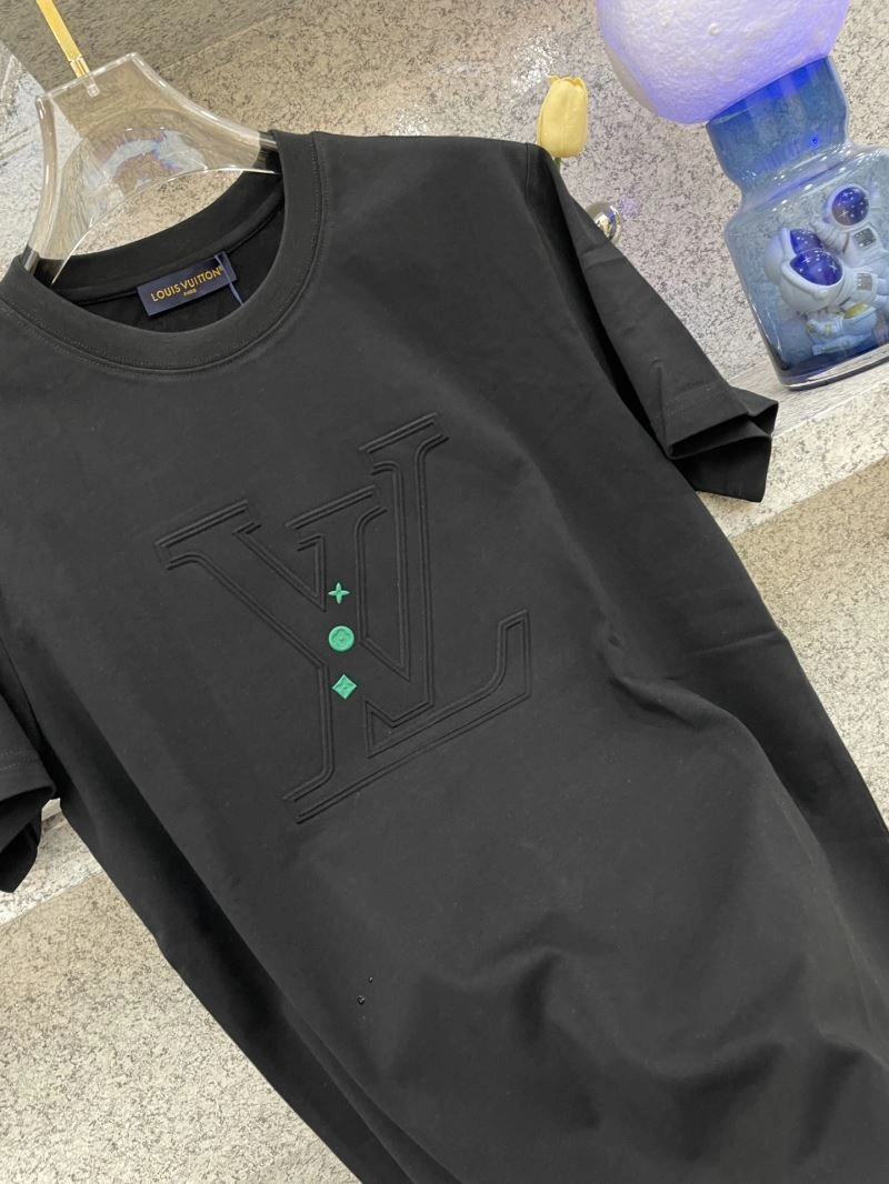 FlexibleFit Louis Vuitton T-Shirts 136211