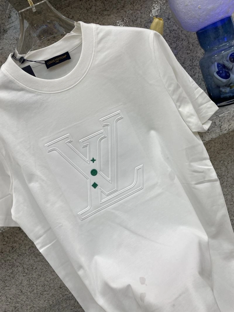 FlexibleFit Louis Vuitton T-Shirts 136211