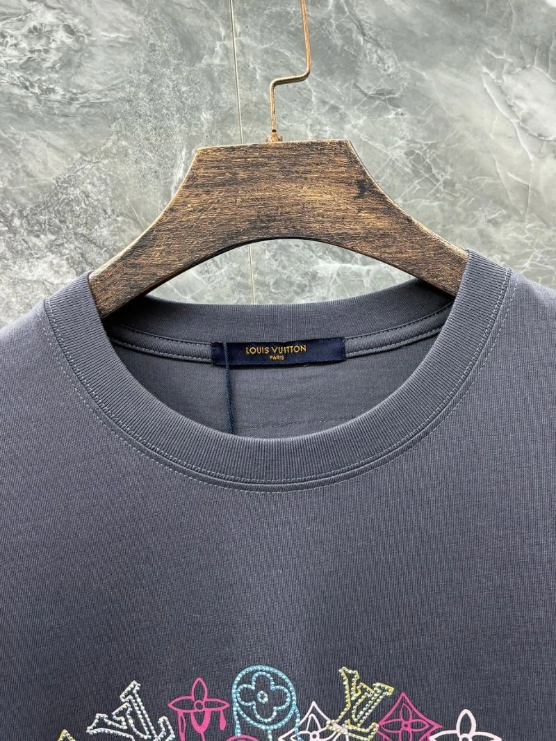 Louis Vuitton T-Shirts OdorResistant 136210