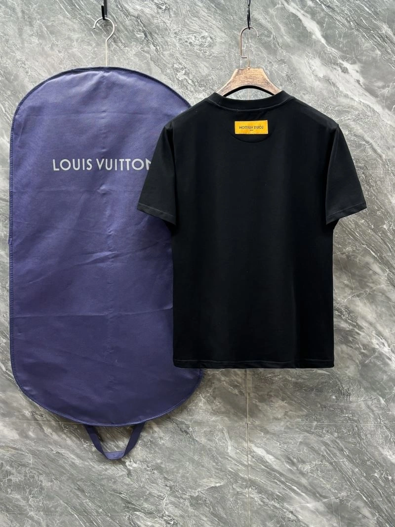 Louis Vuitton T-Shirts EasyMatch 136203