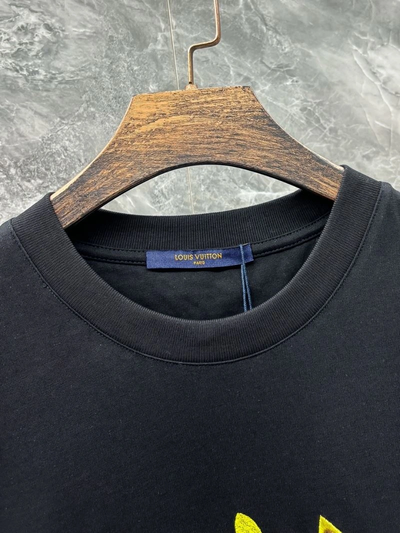Louis Vuitton T-Shirts EasyMatch 136203