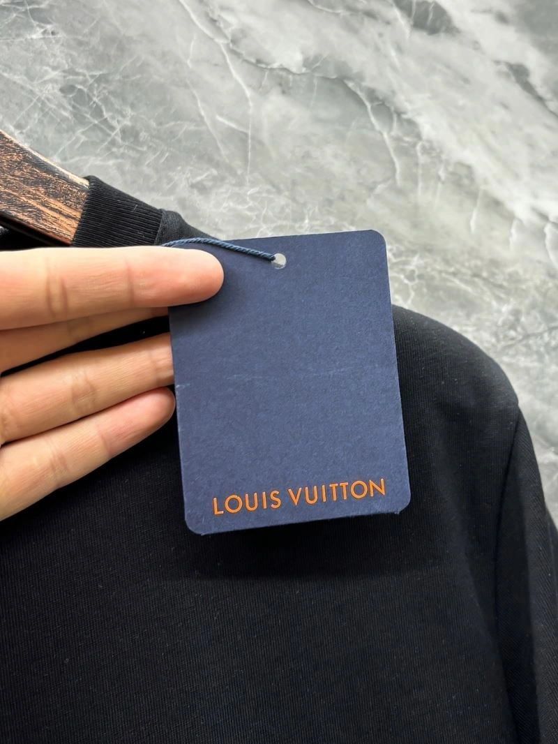 Louis Vuitton T-Shirts EasyMatch 136203