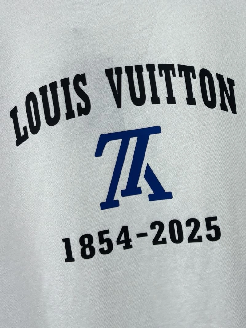 Popular Louis Vuitton T-Shirts 136207