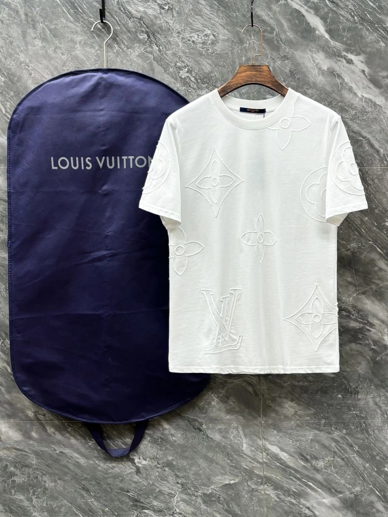 Louis Vuitton T-Shirts FreshLook 136185