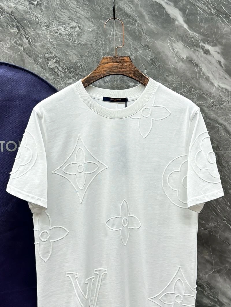 Louis Vuitton T-Shirts FreshLook 136185