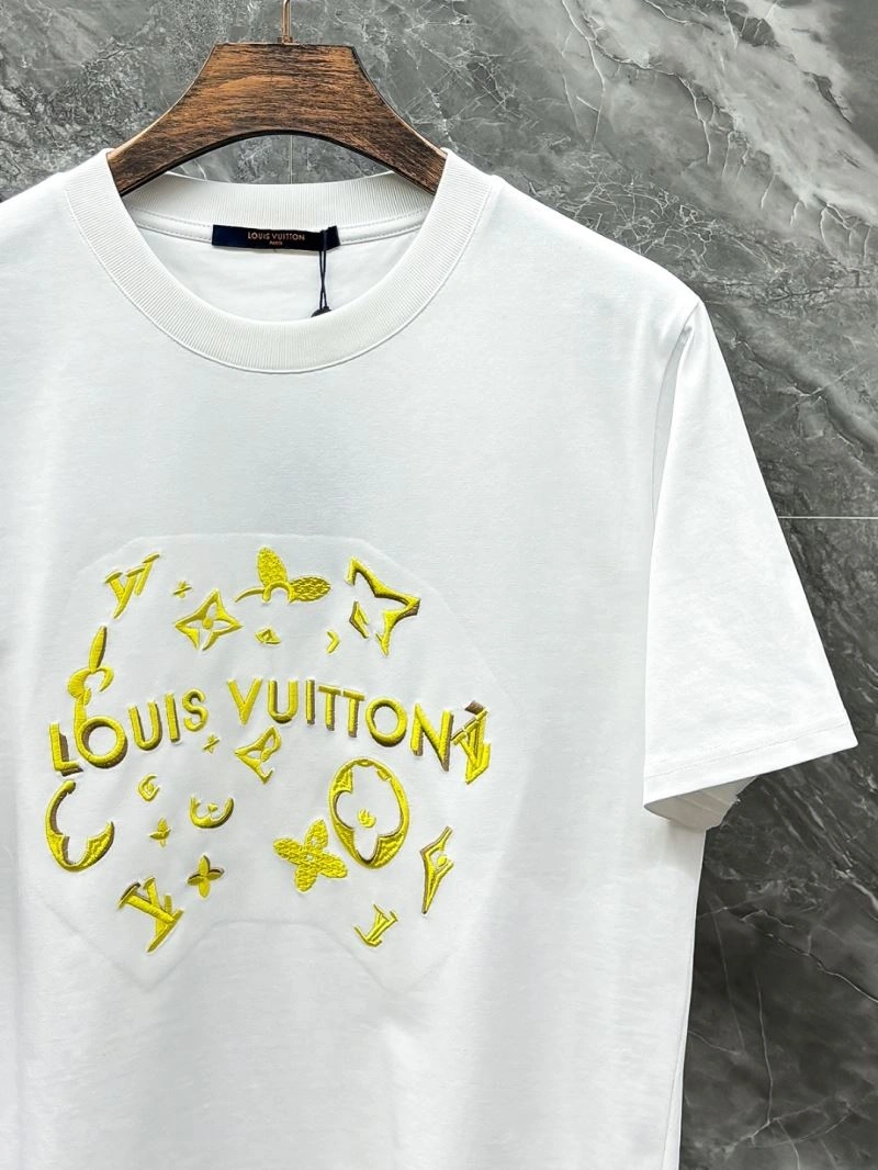 Louis Vuitton T-Shirts Sleek 136191