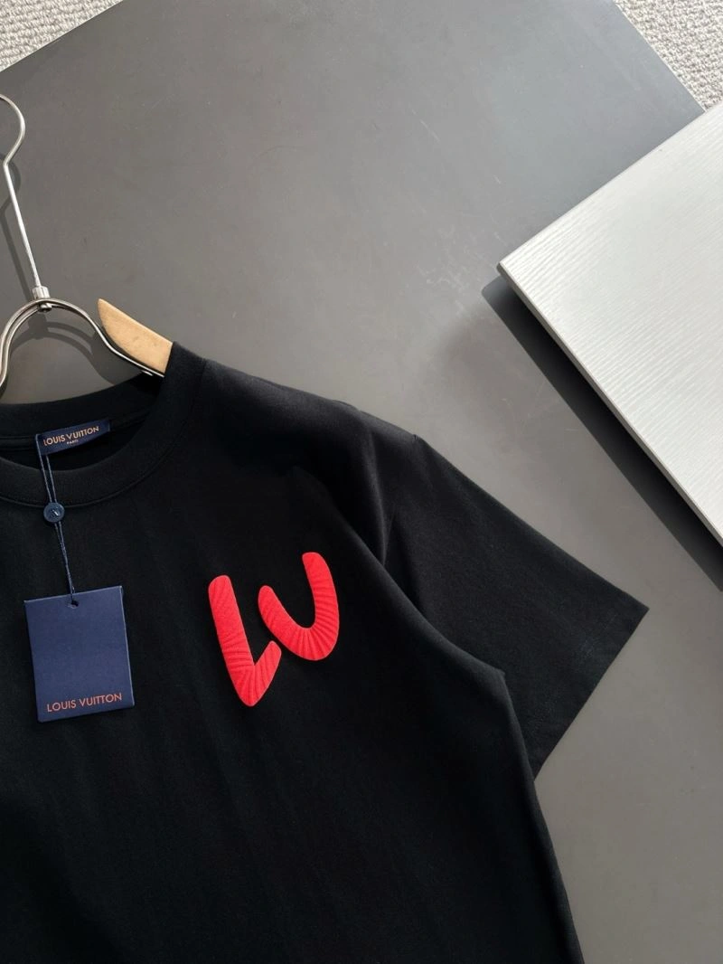 HighPerformance Louis Vuitton T-Shirts 136176