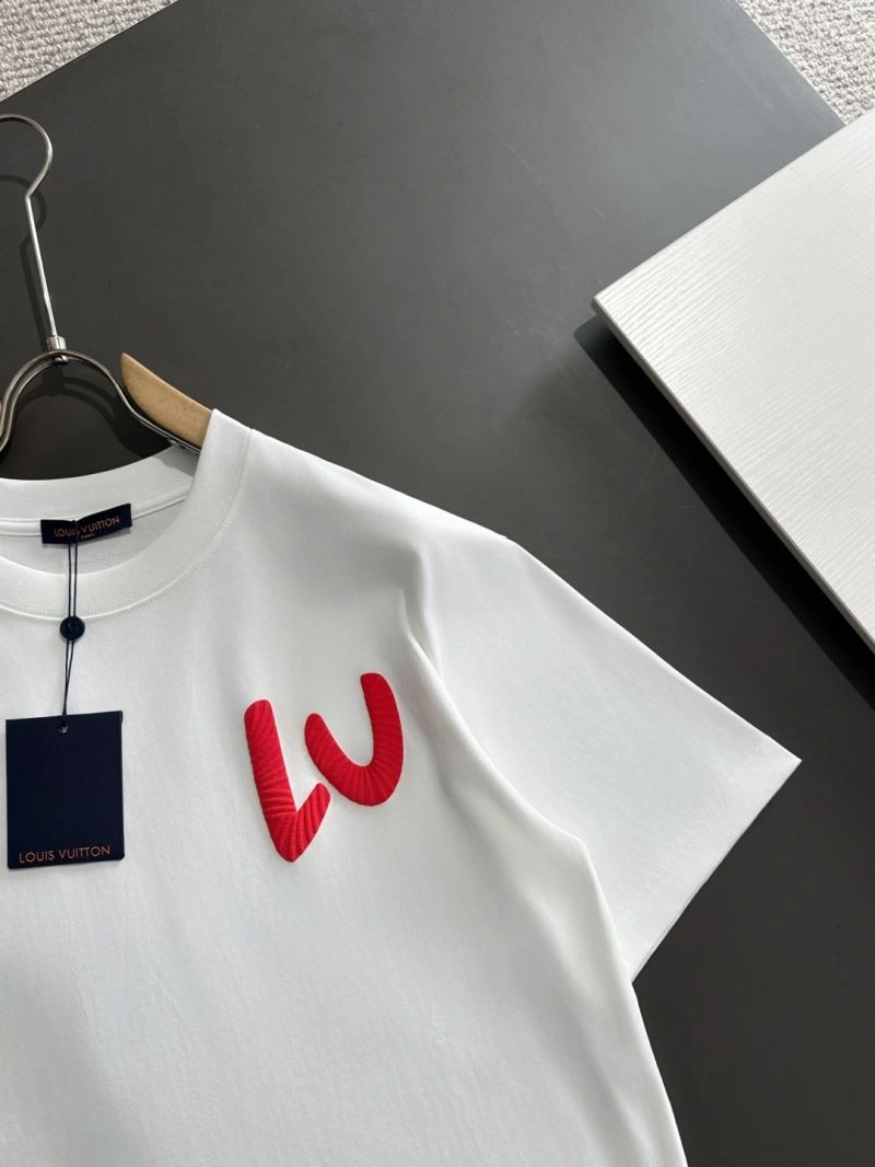 Louis Vuitton T-Shirts Unisex 136189