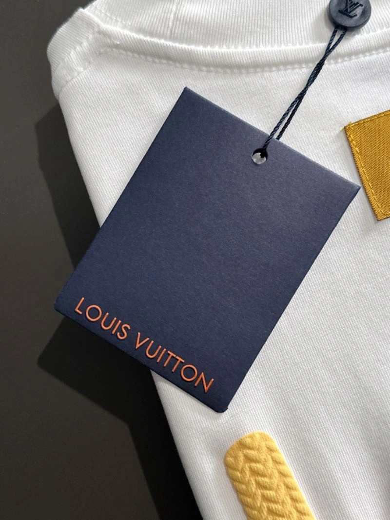 Louis Vuitton T-Shirts Unisex 136189