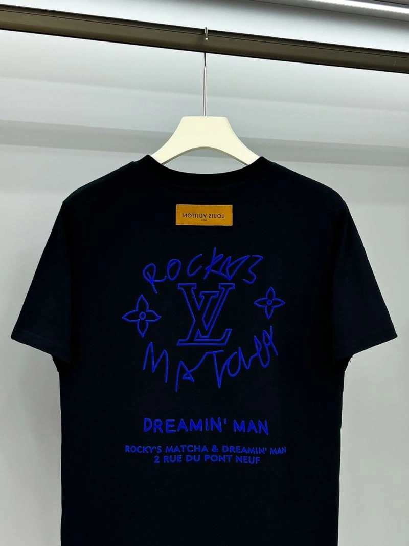 Chic Louis Vuitton T-Shirts 136199