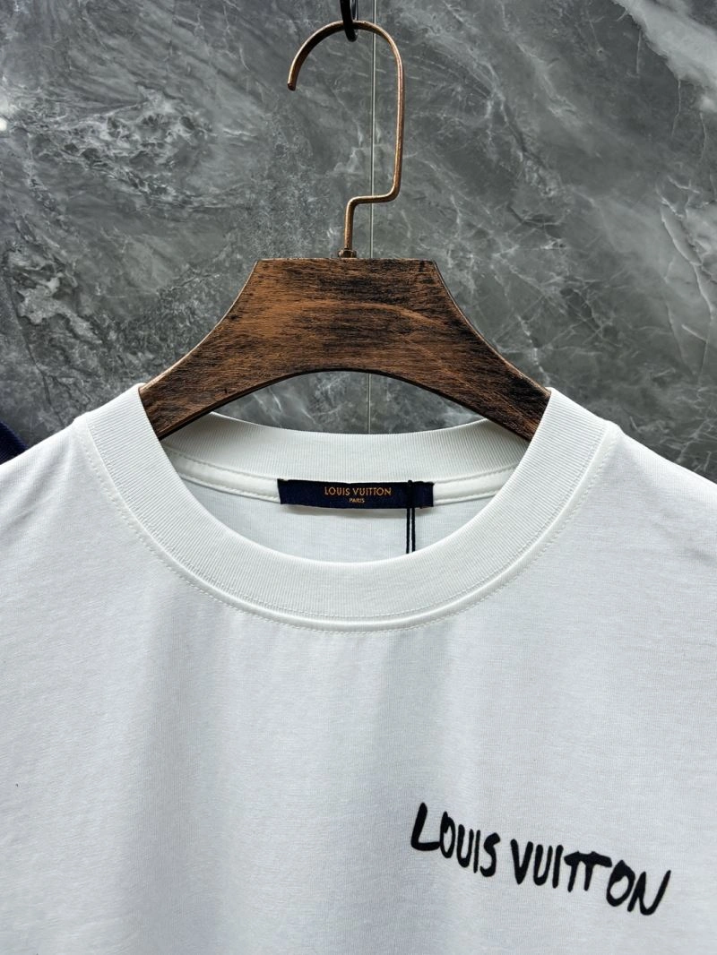 Louis Vuitton T-Shirts Comfortable 136190