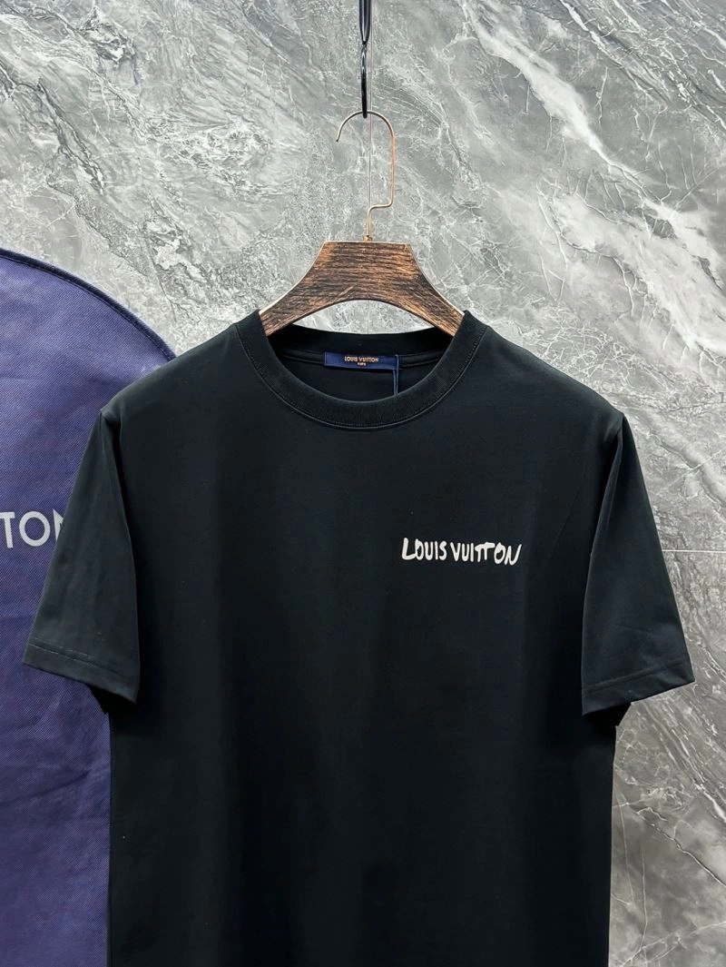 Timeless Louis Vuitton T-Shirts 136186