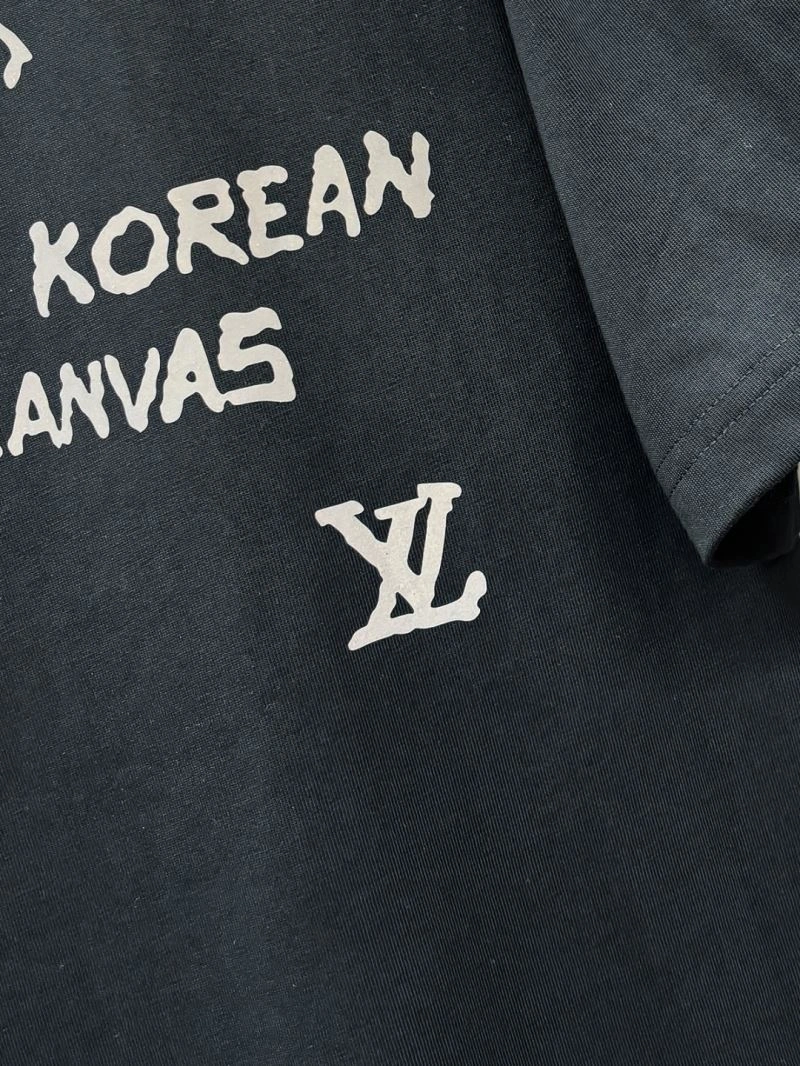 Timeless Louis Vuitton T-Shirts 136186