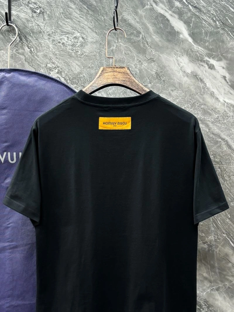 Louis Vuitton T-Shirts Bold 136188