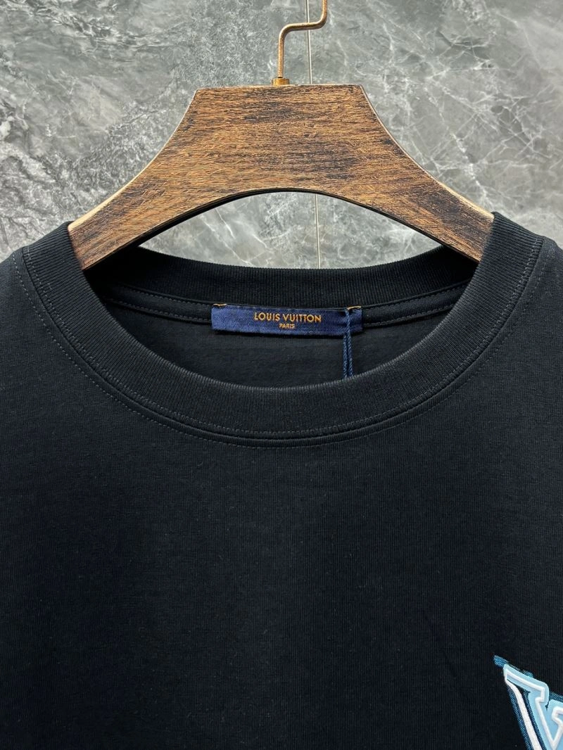 Bright Louis Vuitton T-Shirts 136194