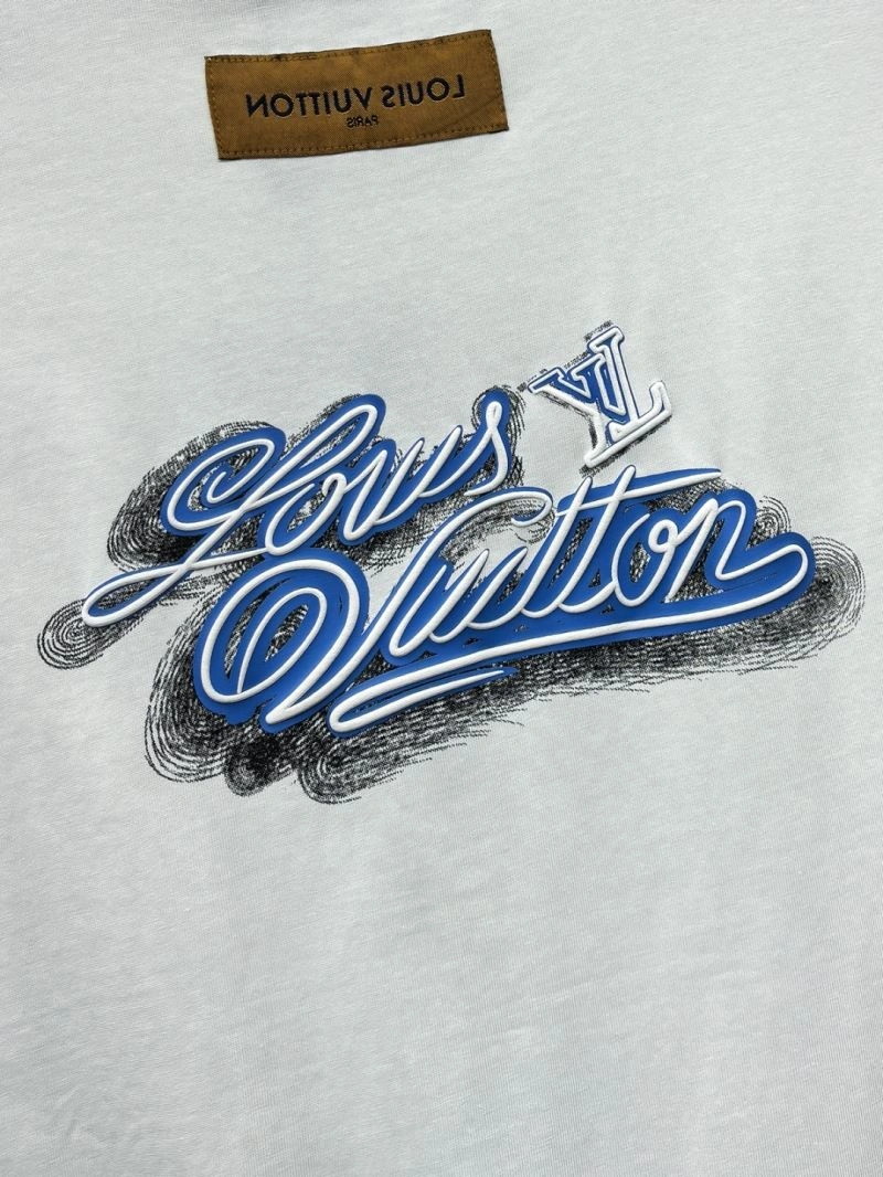 Compact Louis Vuitton T-Shirts 136183