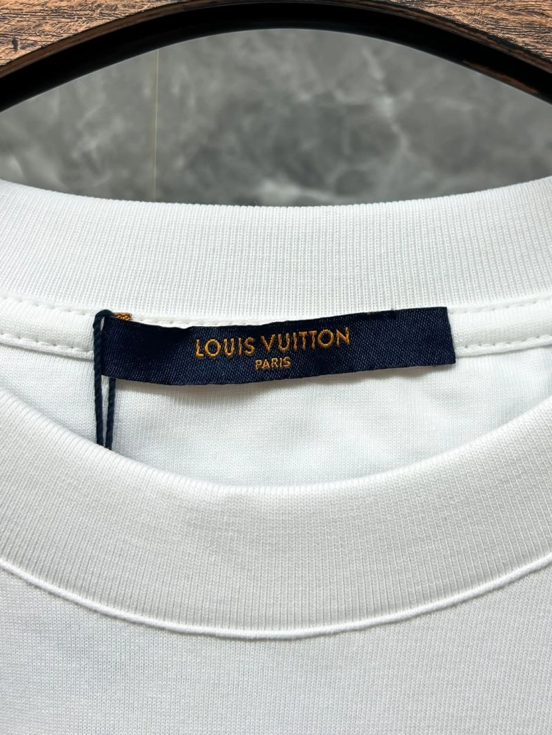 Louis Vuitton T-Shirts TravelReady 136177