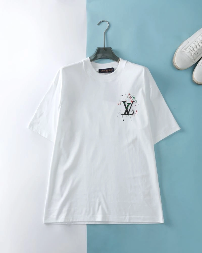 SportInspired Louis Vuitton T-Shirts 136168