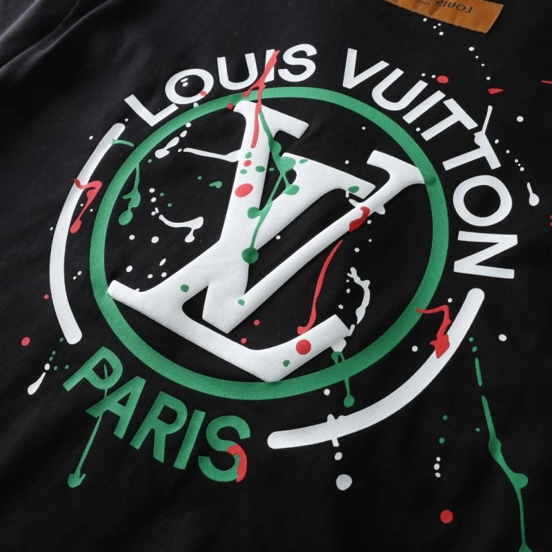 Louis Vuitton T-Shirts Lightweight 136166